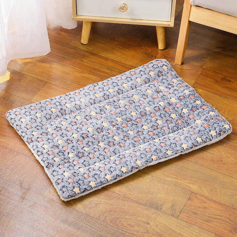 Thickened Flannel Pet Sleeping Mat
